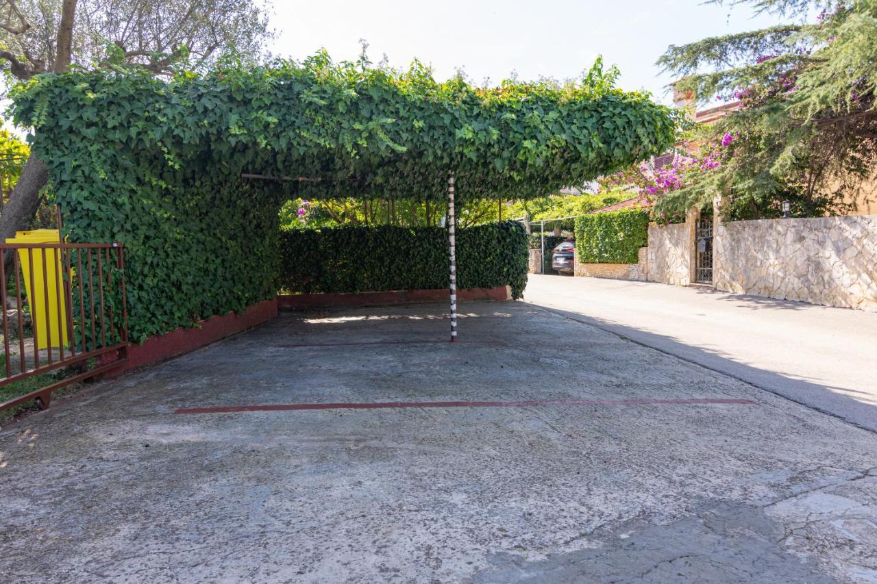 Apartments With A Parking Space Medulin - 7494 المظهر الخارجي الصورة