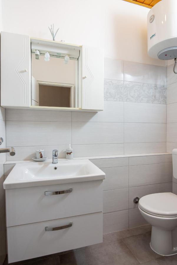 Apartments With A Parking Space Medulin - 7494 المظهر الخارجي الصورة